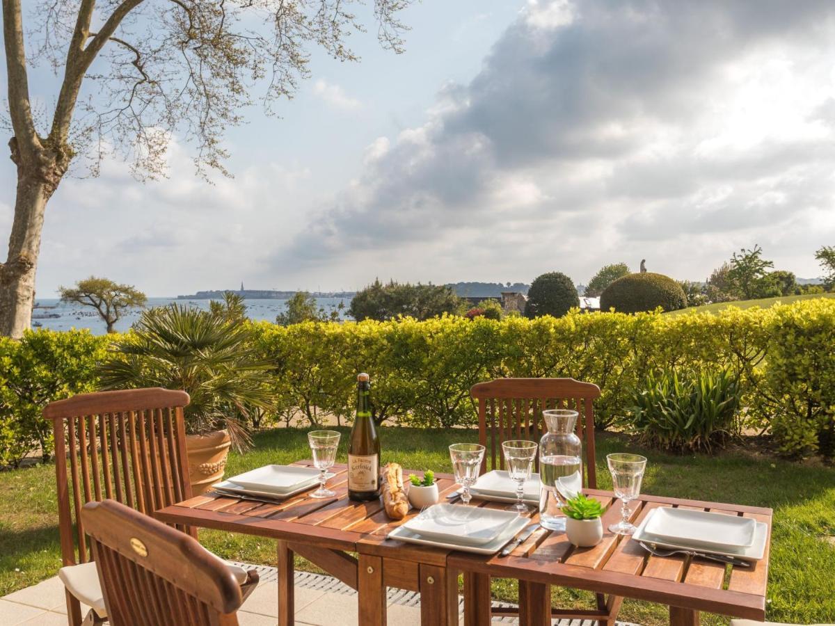 Apartment Le Parc Du Prieure By Interhome Дінар Екстер'єр фото
